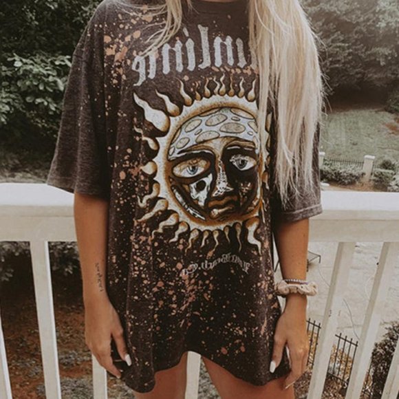 Graphics Tee - Picture 2 of 2